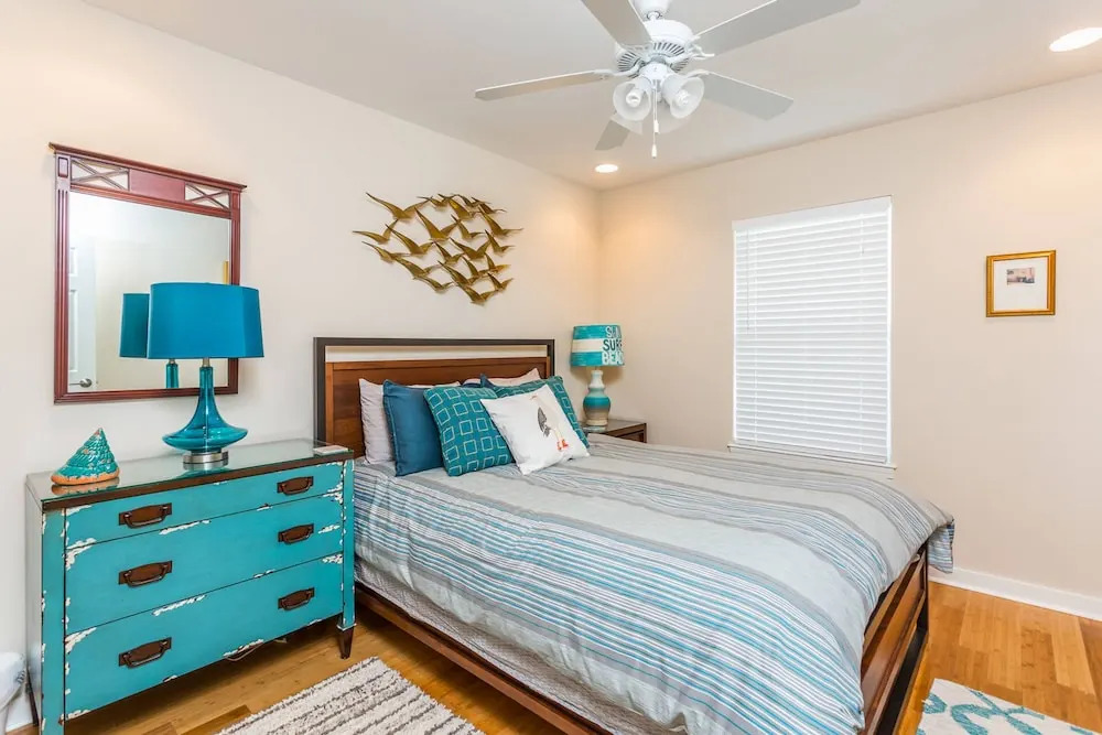 1157 College by Hodnett Cooper