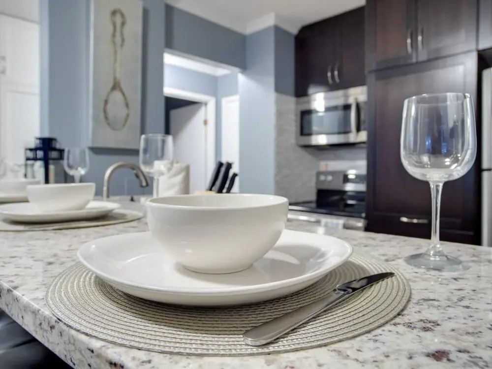 Cozy and Central DT Home w Gym Coffee Parking BBQ