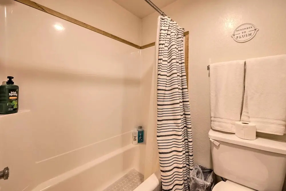 Brian Head Condo w/ Deck & View - Walk to Ski Lift