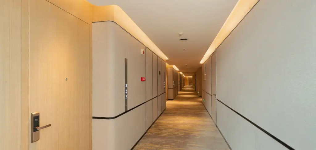 One City Rezen Hotel