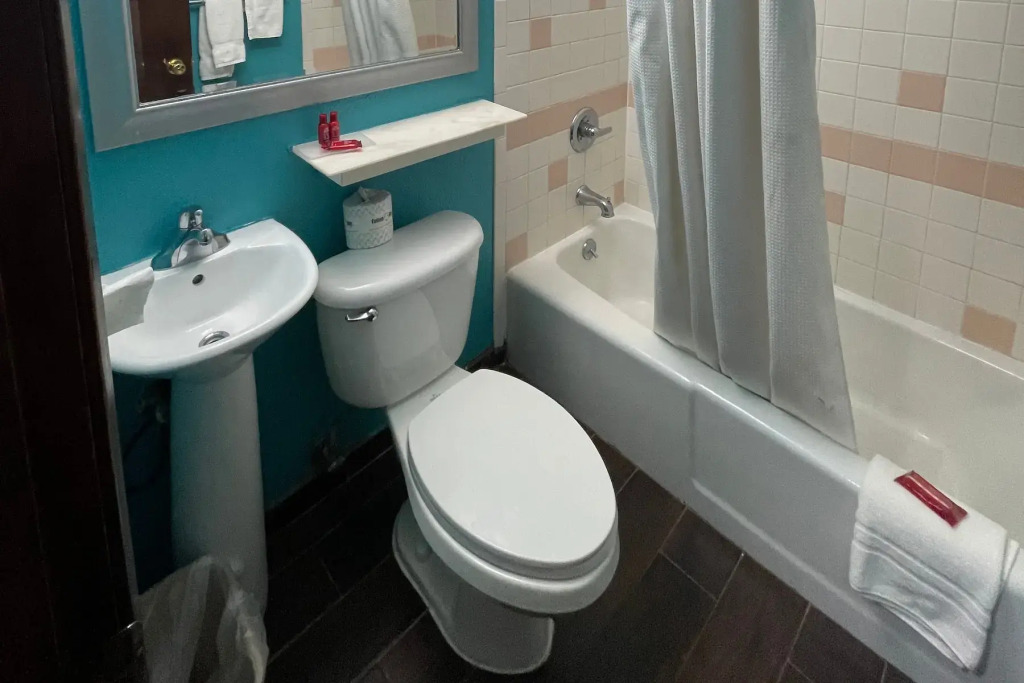 Surestay Plus Omaha South Hotel