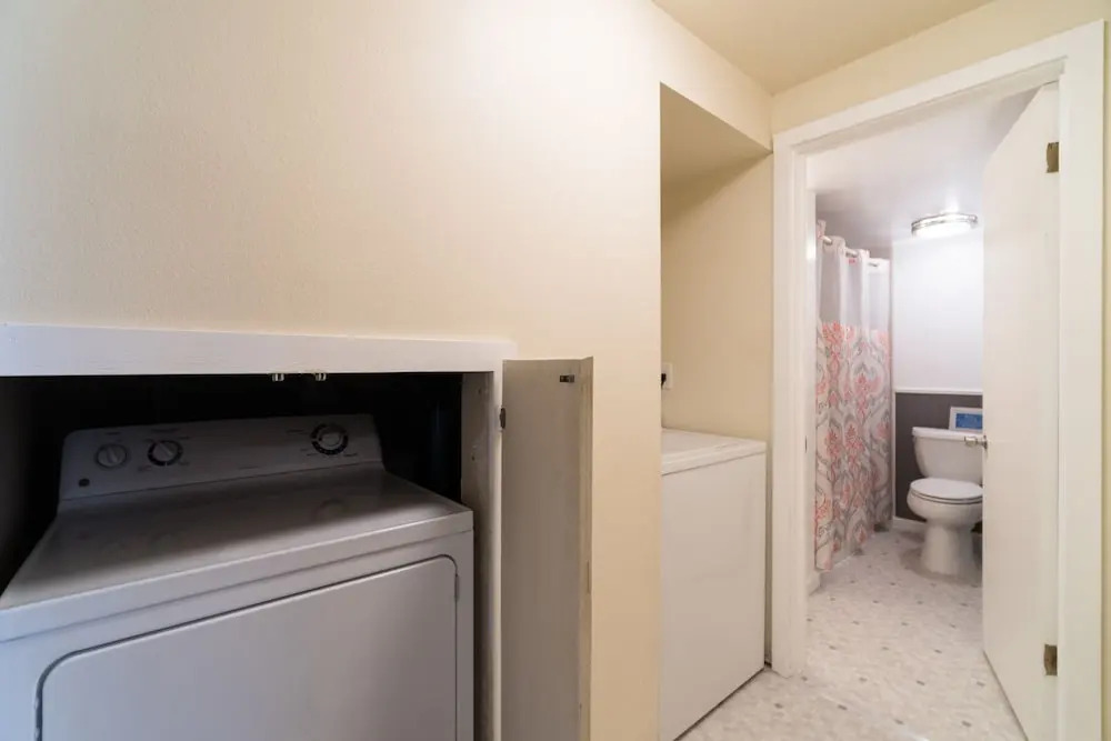 Seaside Prom 2 Bedrooms 2 Bathrooms Home