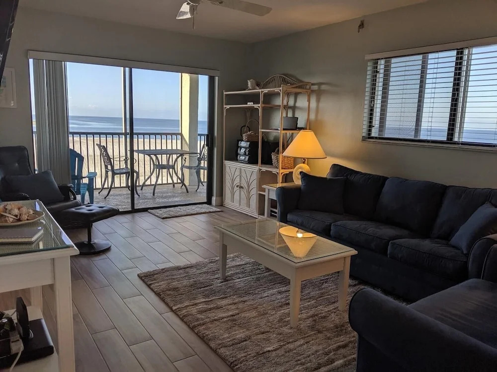 Carlos Pointe 535 2 Bedroom Condo