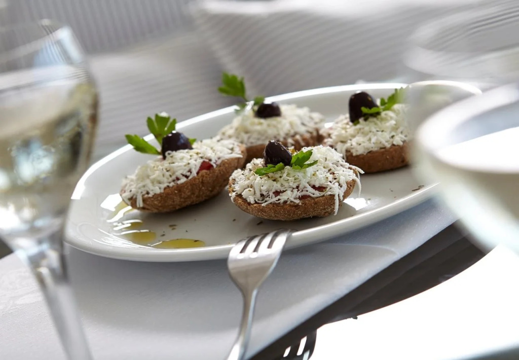 Smy Santorini Suites & Villas