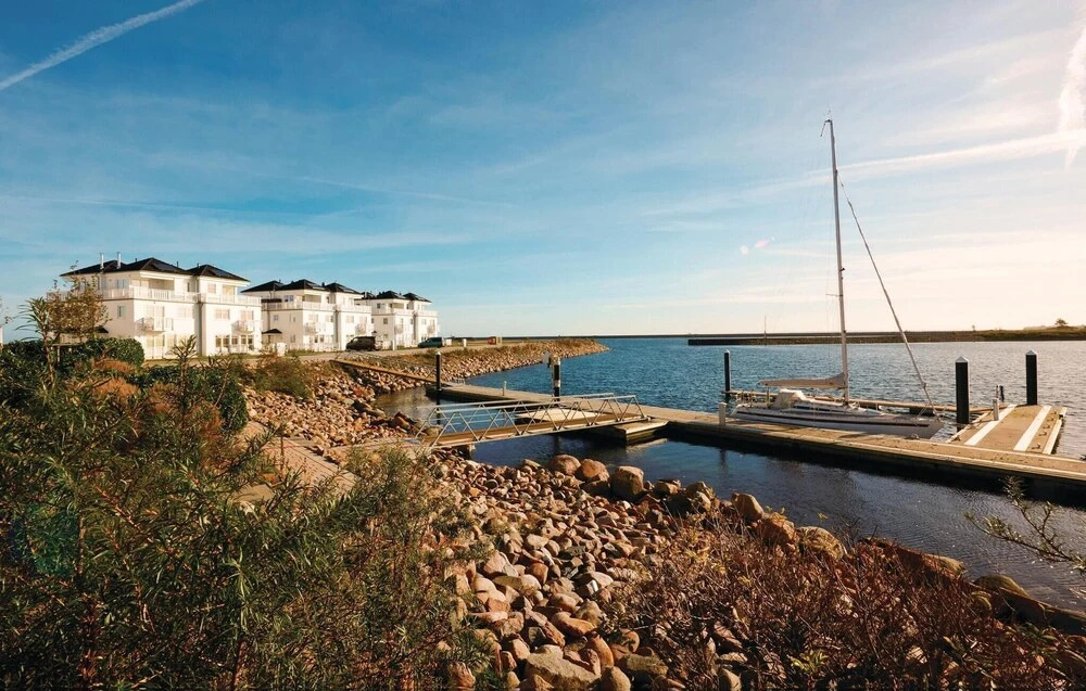 Weiße Strandvilla 56A