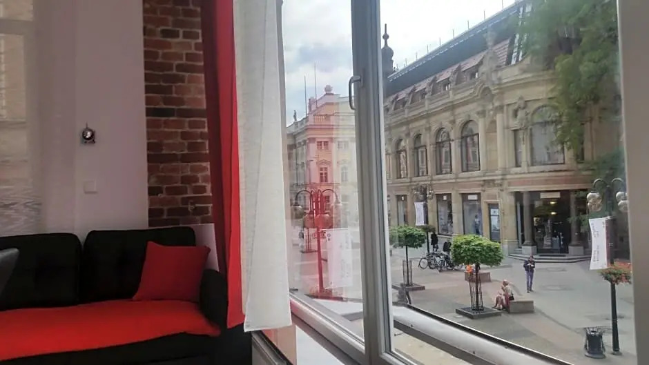 hostelswidnicka24