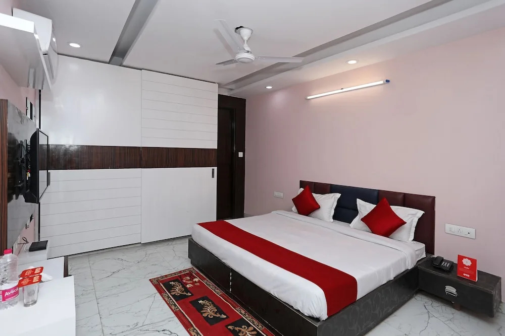 Royal King Residency By OYO Rooms