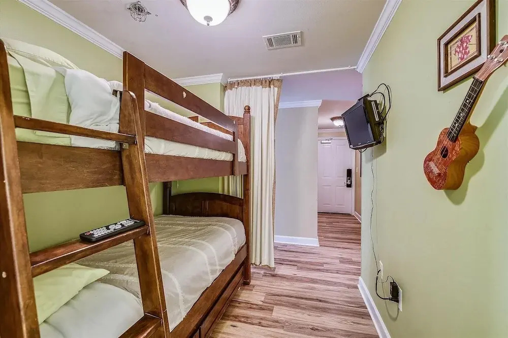 Shores of Panama 707 - 2 Bedroom+Bunks . Reserved Parking/Free Fun! 2 Condo by RedAwning