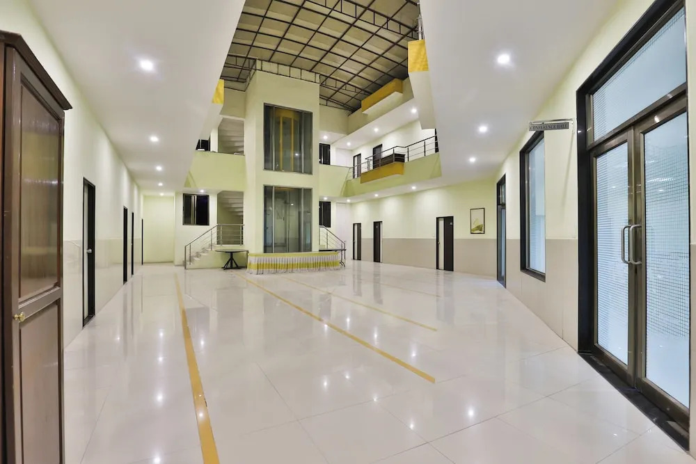 Hotel Shree Plaza