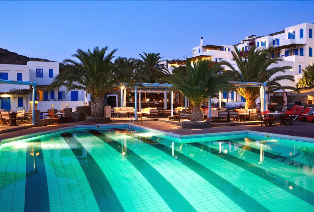 Alexandros Hotel