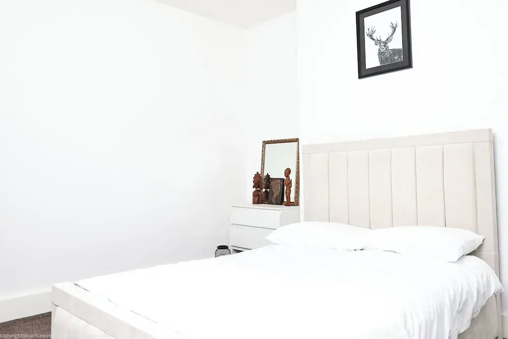 Cozy 4-bed Cottage Garden Walk to River Thames