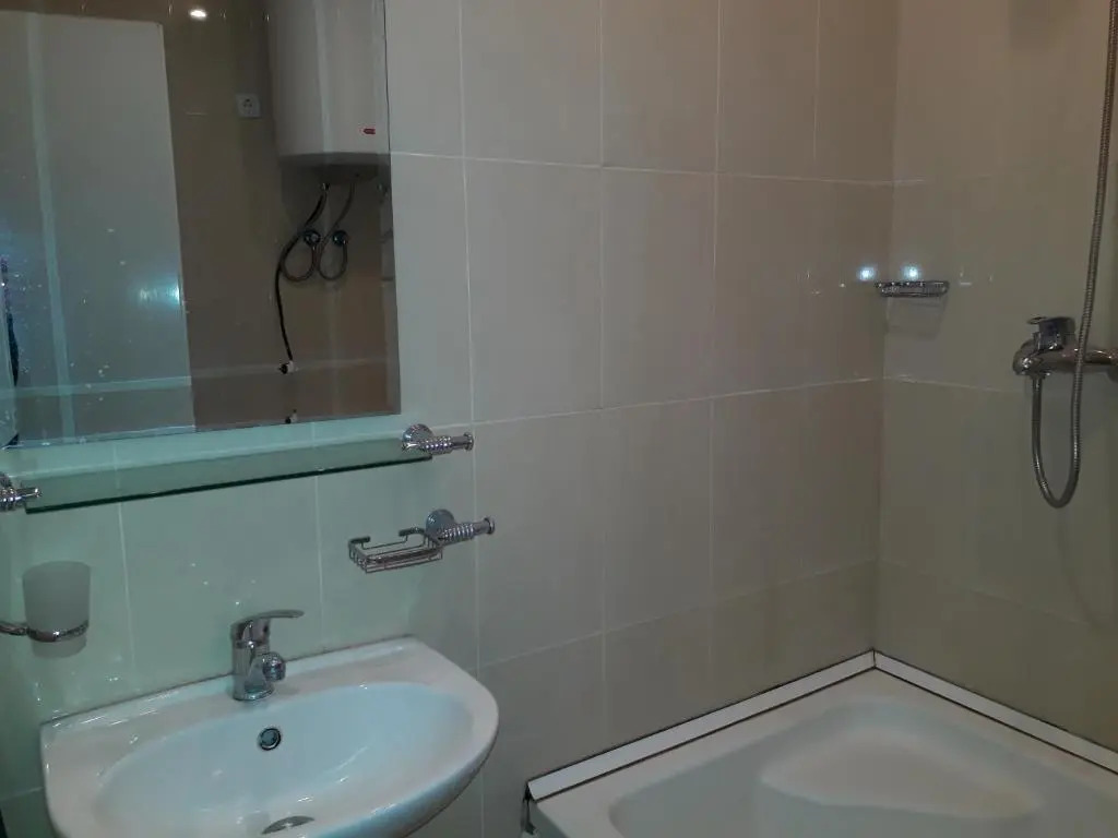 Apartment N6