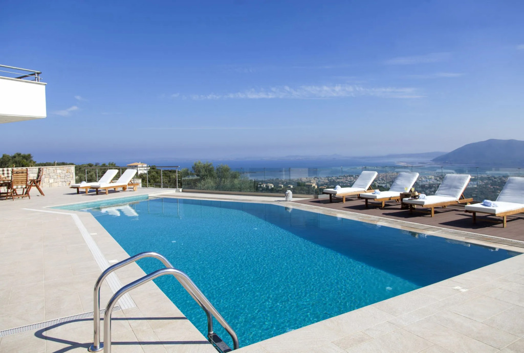 Alivia Lefkas Luxury Villas