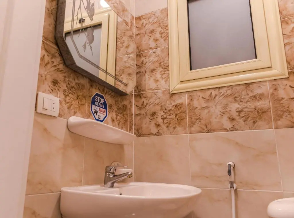 Al Corniche Residence Sea View