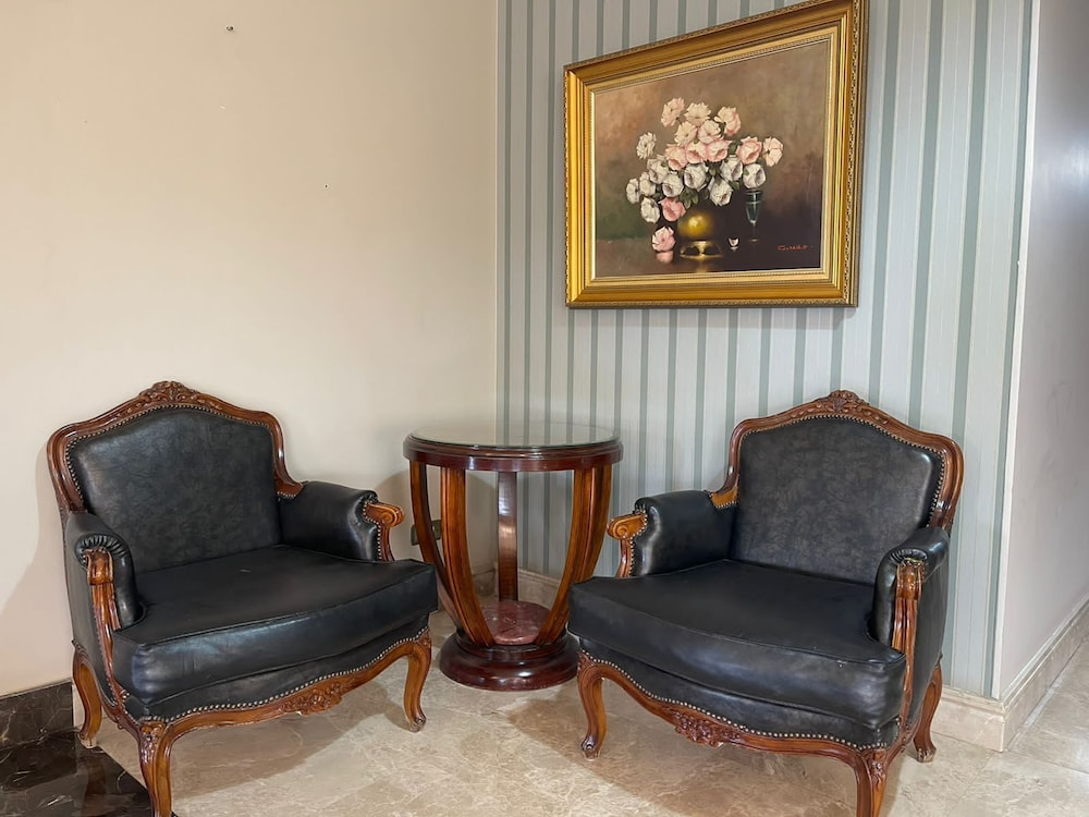 2BR Apt in Al Yassmin - Mynt Hospitality