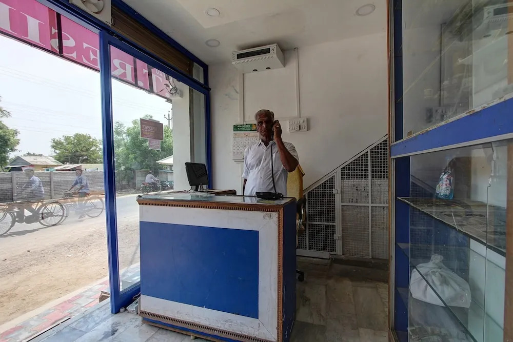 Oyo 38664 Rt Residency
