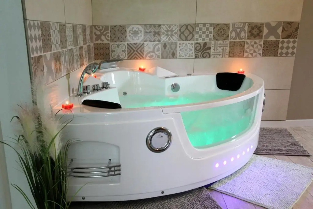T2 LE GREEN SPA SAUNA & BALNEO tout confort.