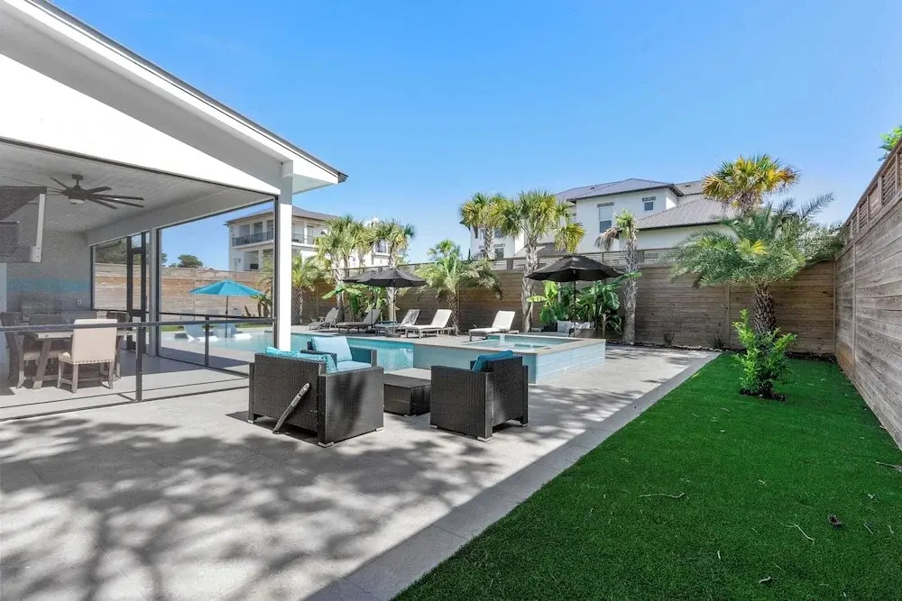 30A Happy by the Sea by Avantstay Pool, Golf Cart, Bikes