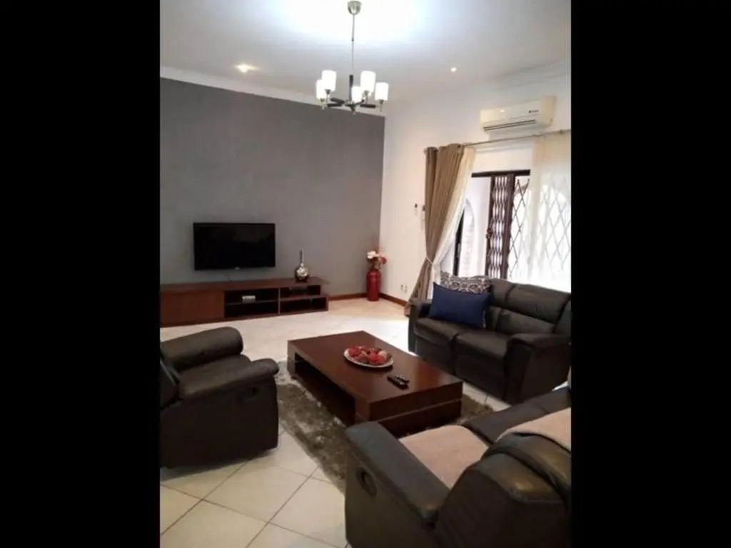 3 Bedrooms Exclusive House in Northmead