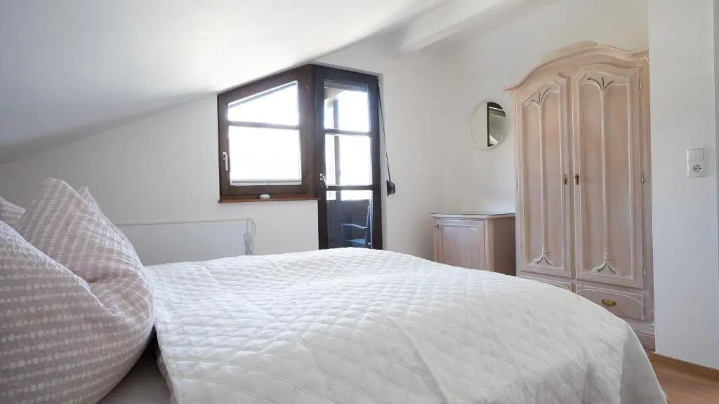Schöne 4-Zimmer Wohnung mitten in den Alpen