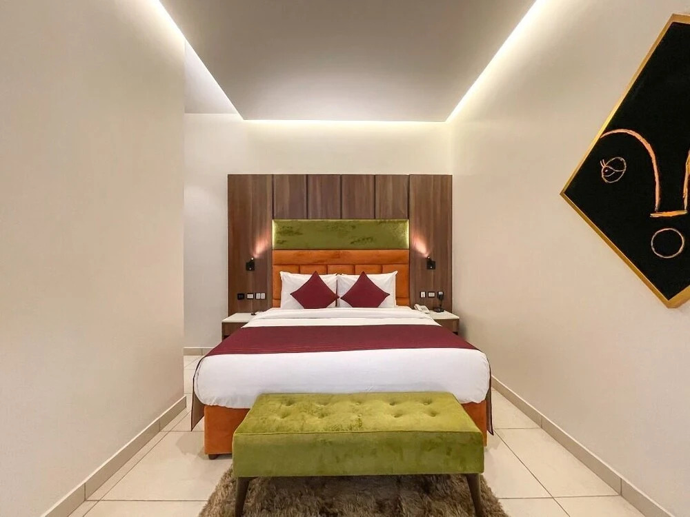Omedel Luxury Hotel