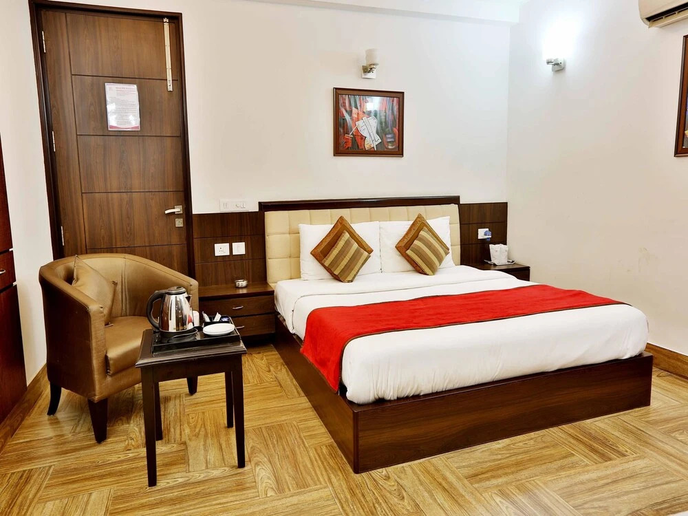 OYO 397 Hotel RR Residency