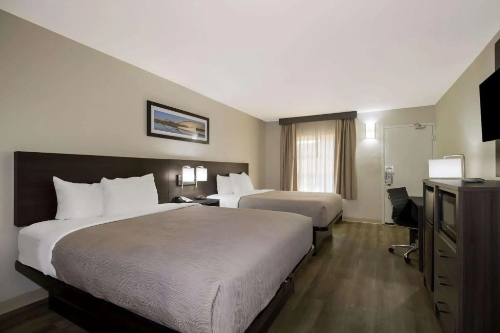 Quality Inn Coliseum