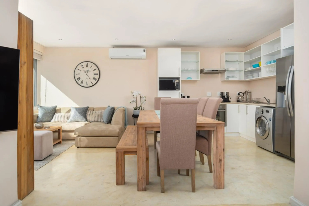 Devonshire Apartment