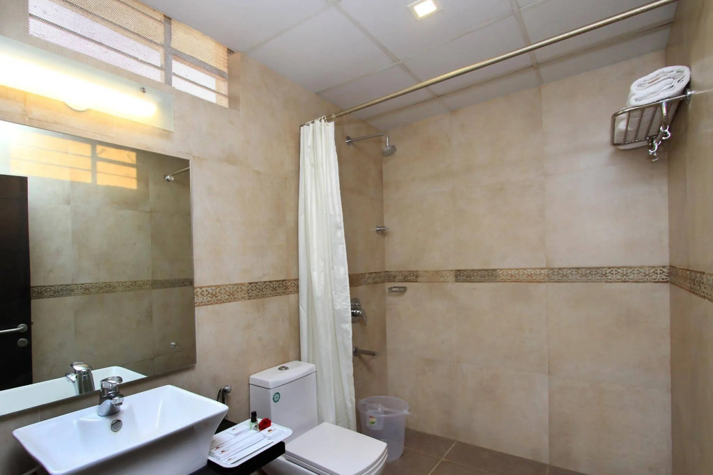 Fab Ni Ambaari Suites