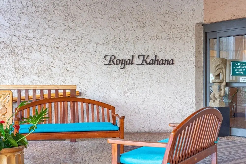Royal Kahana 602 Condo by Redawning