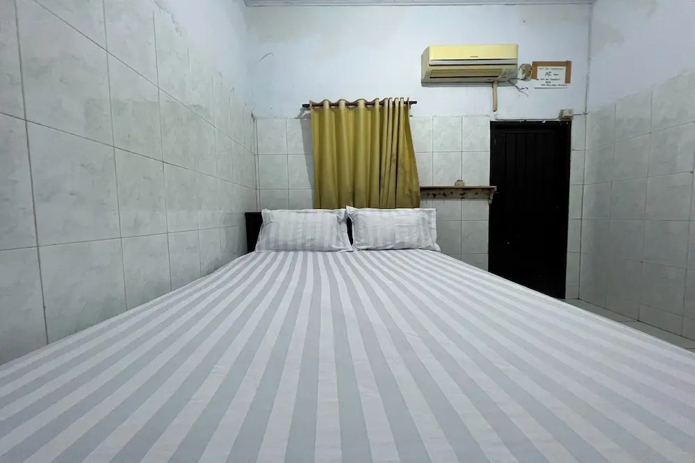 Hotel O Kost Maharaja Near Maros