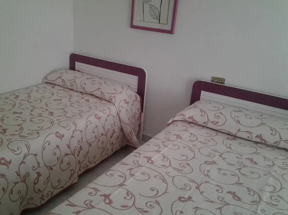 Hostal Restaurante Tanis