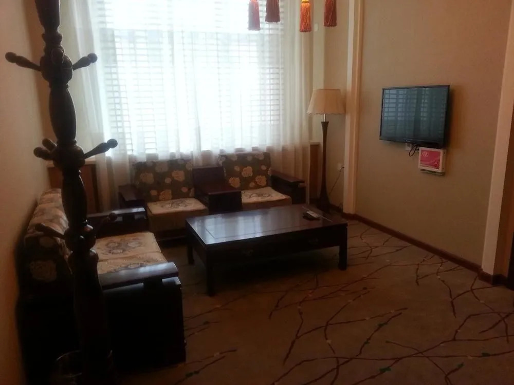 Lin Yuan Hotel