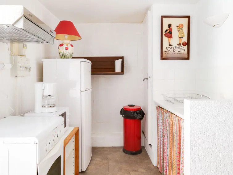 Studio Village de Bormes les Mimosas by Interhome