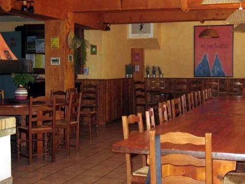 Hôtel Restaurant Gîtes Les 5 Saisons