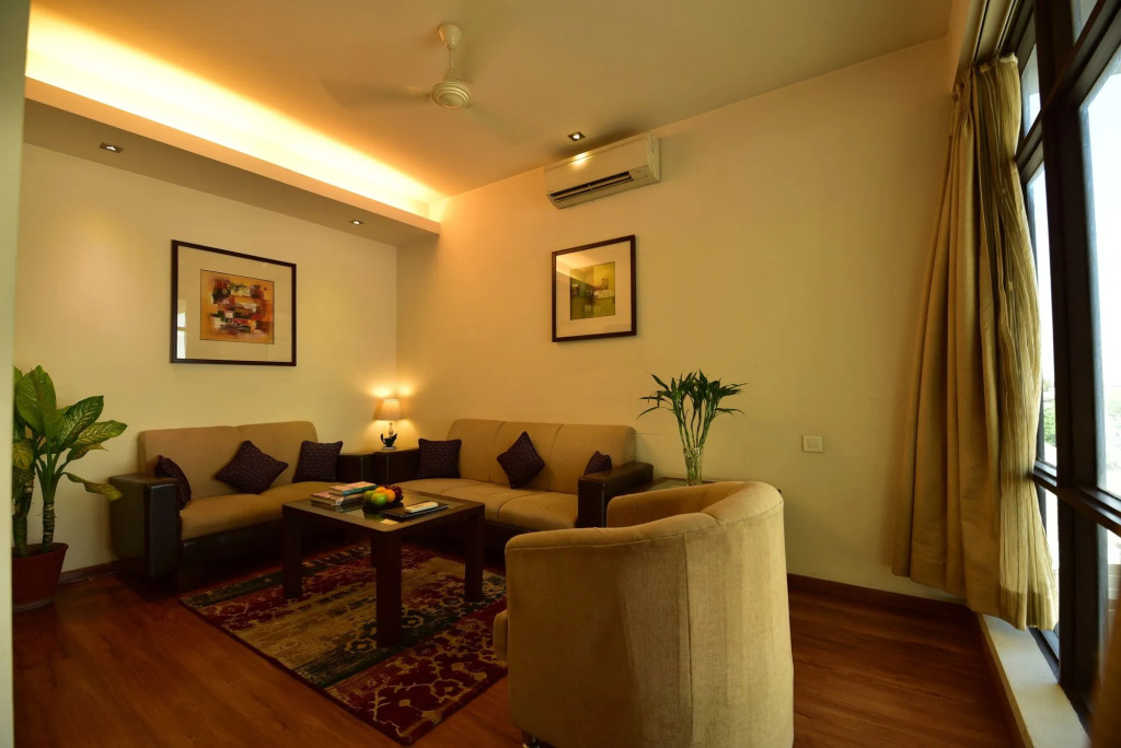 Hotel Surya Royal