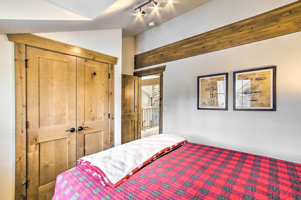 Soak, Night Ski & Explore! Cle Elum Mtn-view Cabin