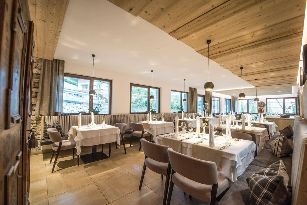 Hotel Condor