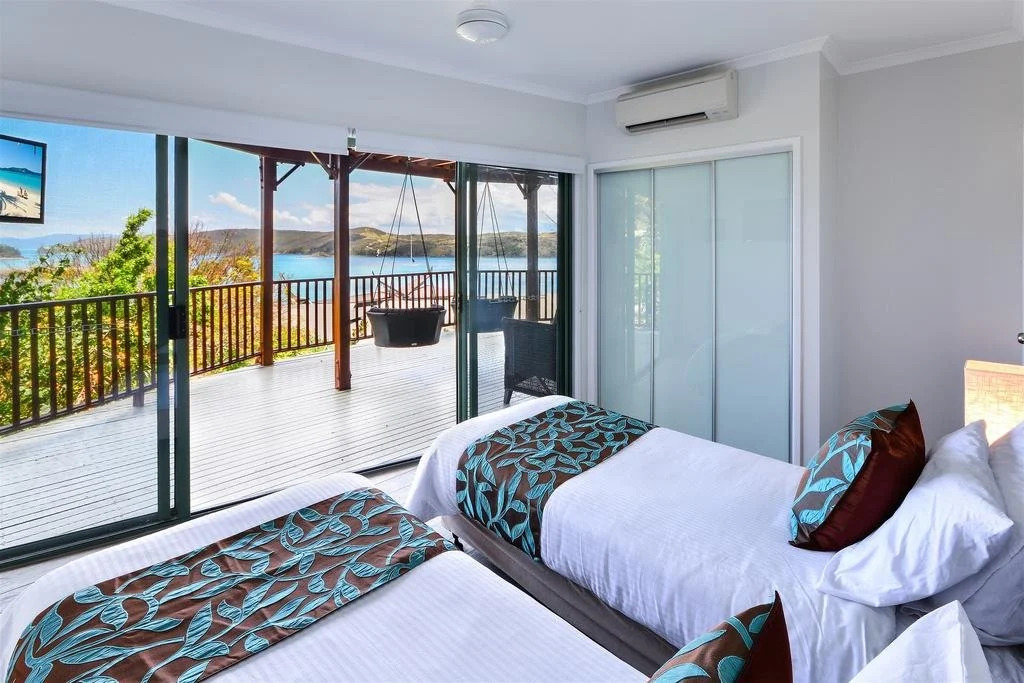 Casuarina Cove 1 on Hamilton Island by HamoRent