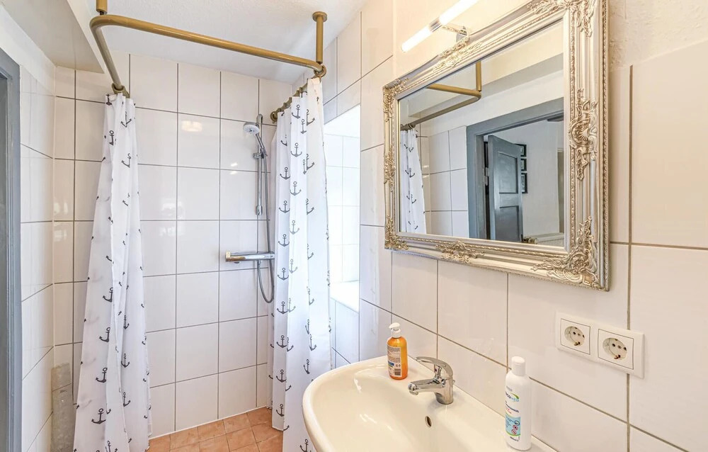 2 Bedroom Cozy Home In Tönning
