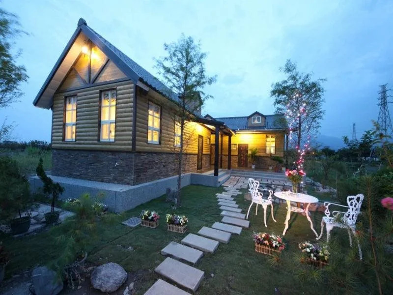 Friendly Lodge