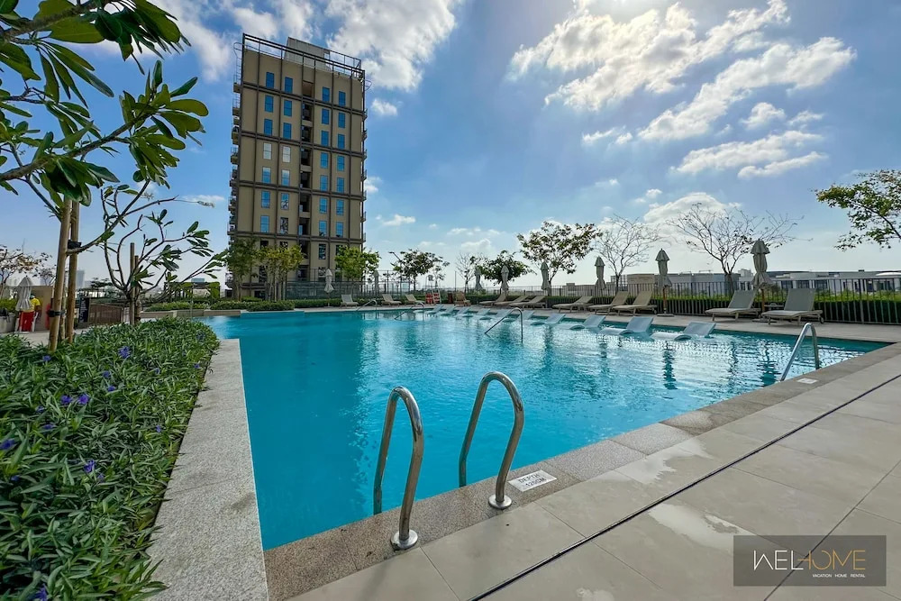 WelHome - Contemporary 1BR at Dubai Hills Estate