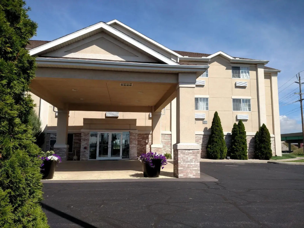 Holiday Inn Express - Toledo West - Napoleon by IHG