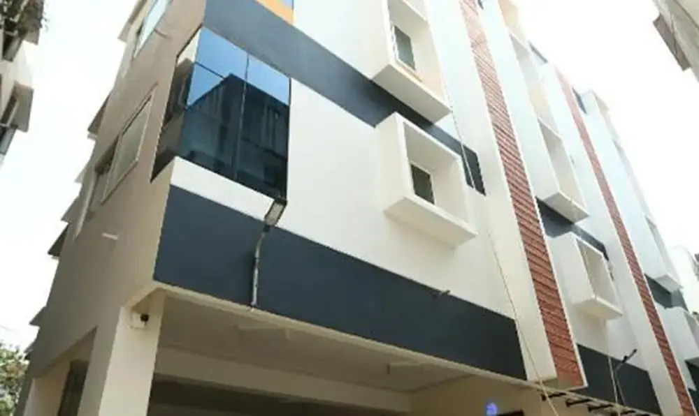 Fabhotel I Live Inn