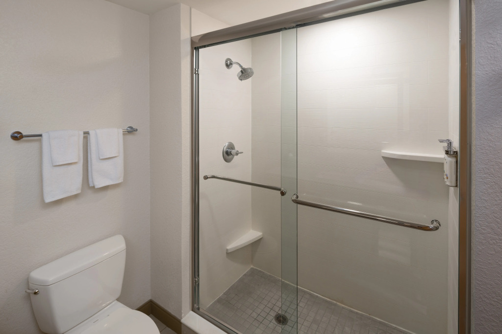Holiday Inn Express Miami Airport-Blue Lagoon Area by IHG
