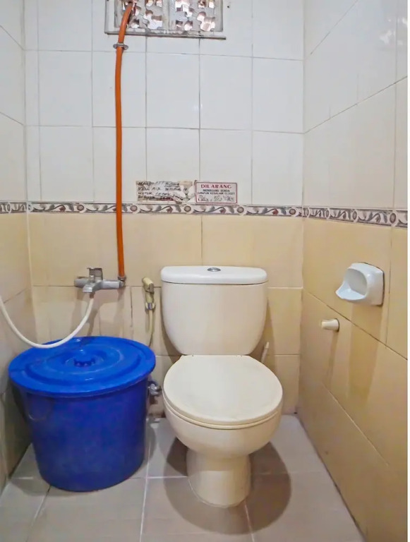 OYO 92266 Hotel Binaka Medan