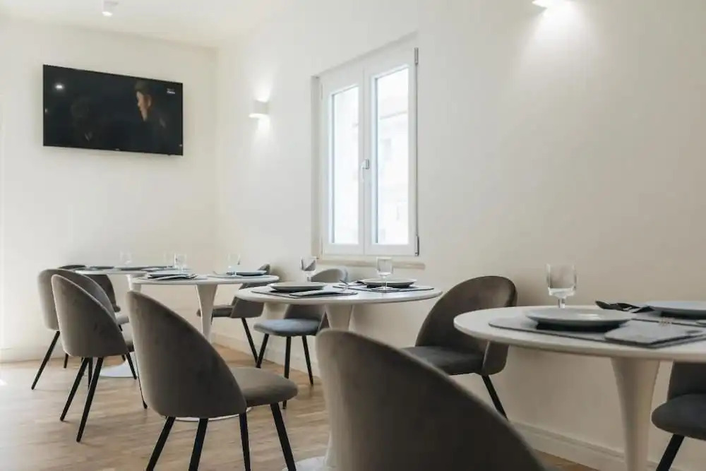 Centoquindici Rooms & Suite