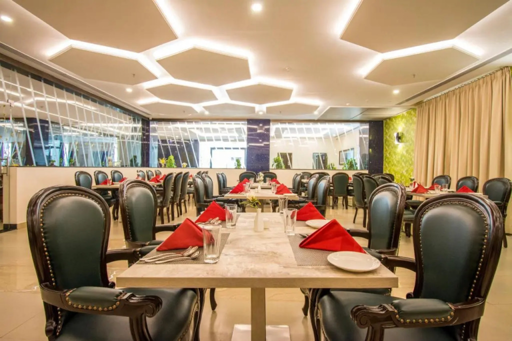 Mantris Hotel