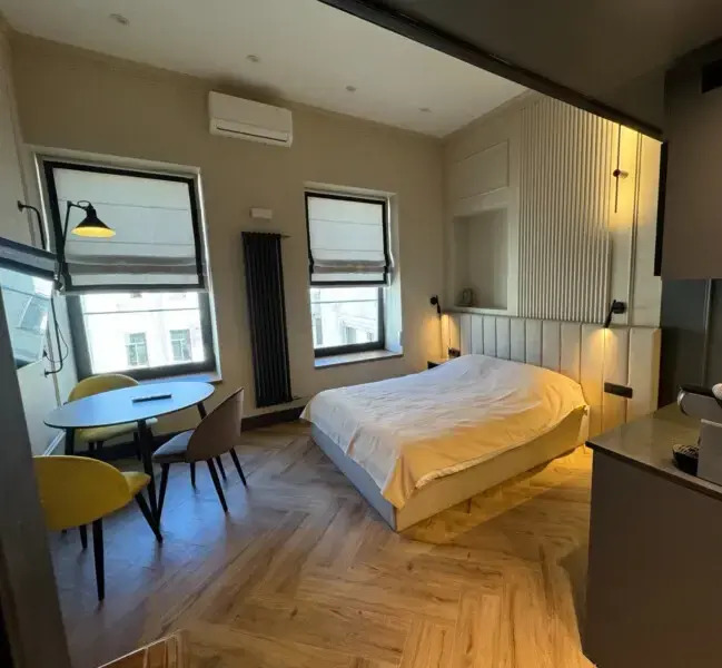 RUBINSTEINA apartment НЕВСКИЙ 45