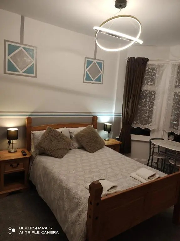 Seashells Guest House